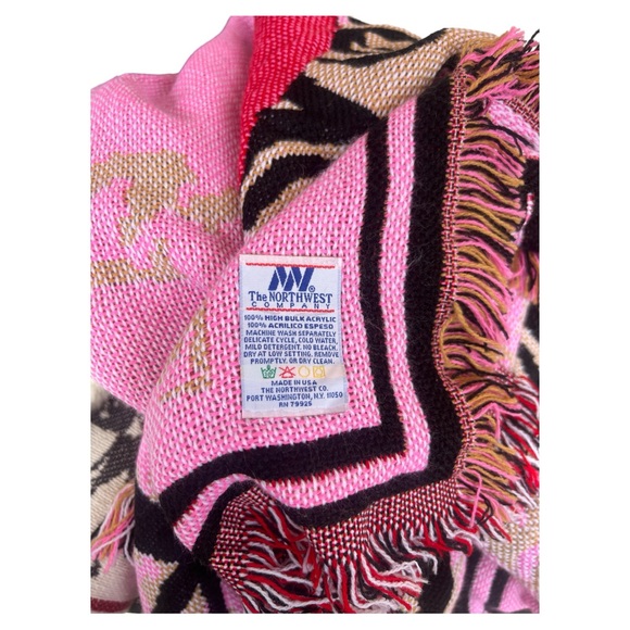 Vintage Barbie in the City Tapestry Throw Blanket 44"x55" Northwest Company - Picture 3 of 3